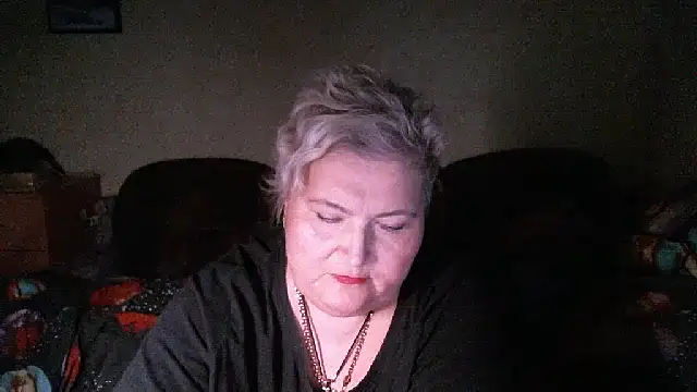 Lana555 现场XXX聊天