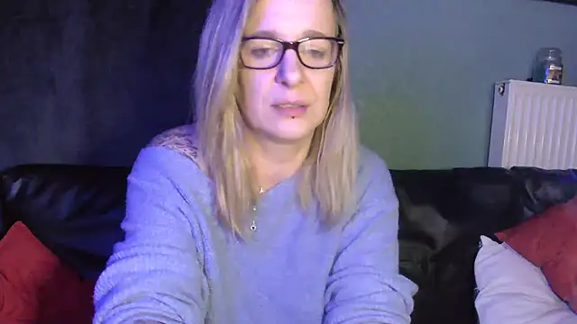 Delichieuse5のウェブカメラショー