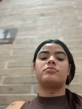 Czat XXX na żywo – Kaily_Sweet16