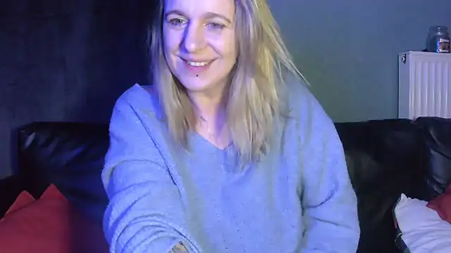 Delichieuse5 – Naživo XXX chat