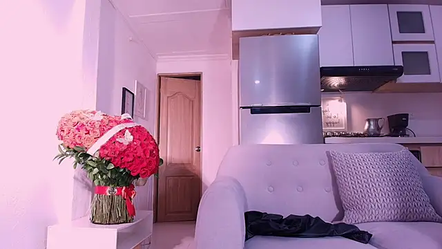 DannaHyde – Naživo XXX chat