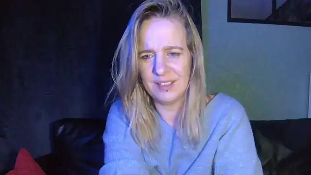 Chatroom XXX en direct de Delichieuse5