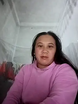 Chat XXX en directo de Matilda-aa