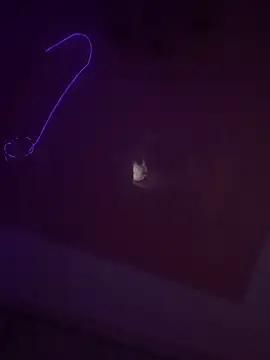 Flossy_Vettie élő XXX-chatje