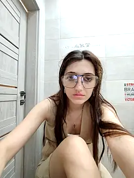 Iren's Live XXX Chat