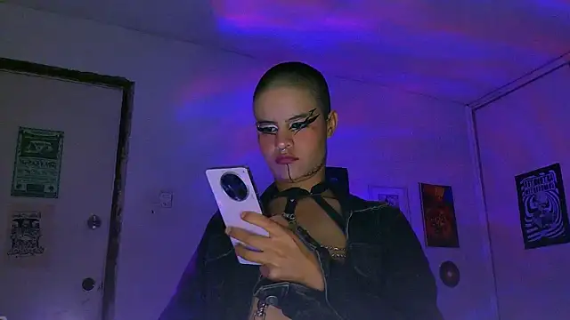 alex_one888's Live XXX Chat