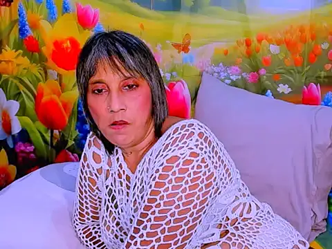 indianroxy Chat XXX live