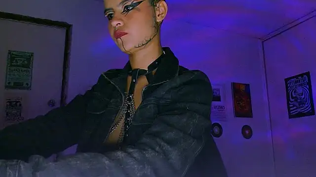 Chatroom XXX en direct de alex_one888