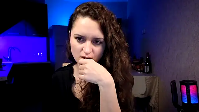 Chatroom XXX en direct de Cerann1