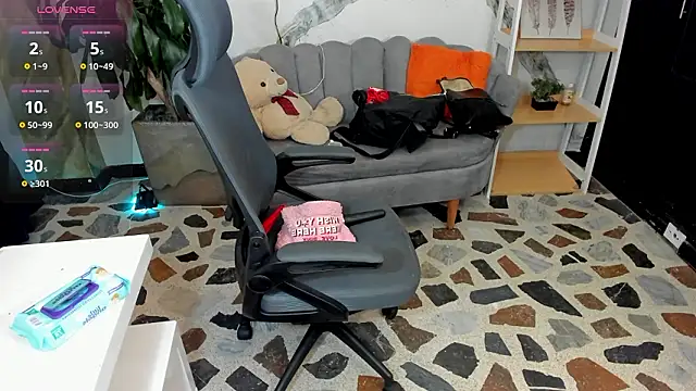 CelesteBrucee's Live XXX Chat