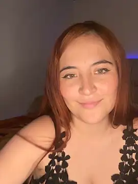 Chat +18 de millie_hatson1 ao vivo