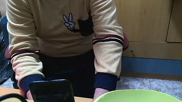 Javier_bear – Naživo XXX chat