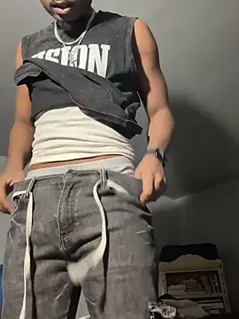 MIGHTYDEMONXXX's Live XXX Chat