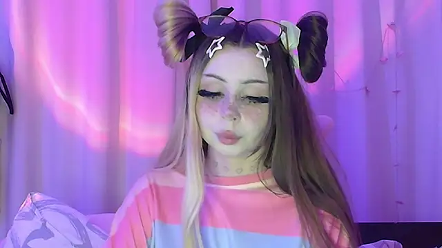 suemeow élő XXX-chatje