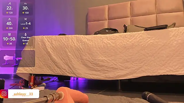 _Ashley_33: онлайн-секс-чат