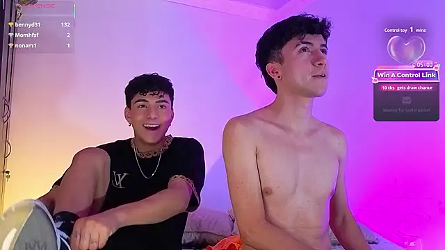 Živý XXX chat Mike_Benelli