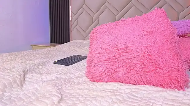 MiaaFarrel's Live XXX Chat