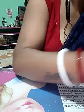 Kajal-585のライブXXXチャット