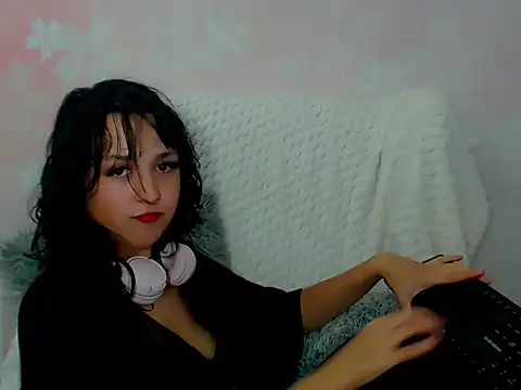 RosieSpark's Live XXX Chat