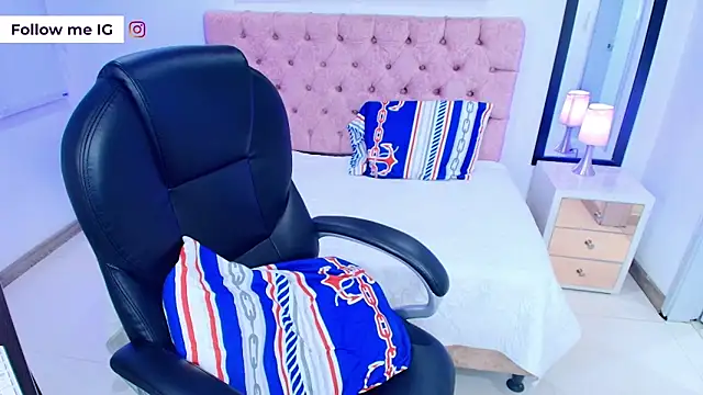 Emma_monserrat 라이브 XXX 채팅