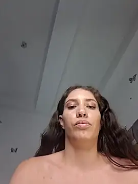 aurelialuxのライブXXXチャット