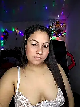 XXX chat uživo modela esmeralda_jadees