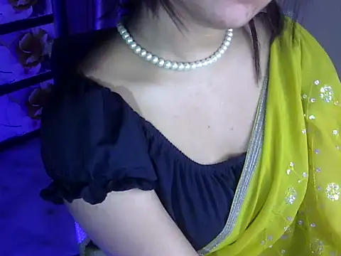 KHWAHIS- Live XXX-chat