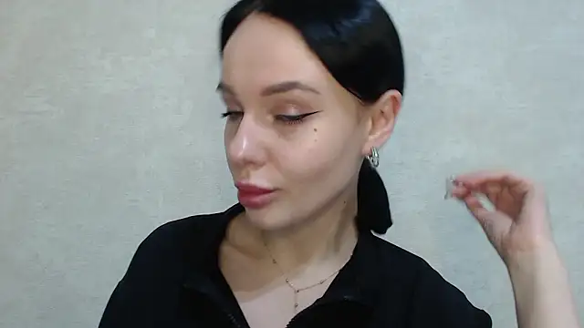 Chat +18 de Blair_Yates ao vivo