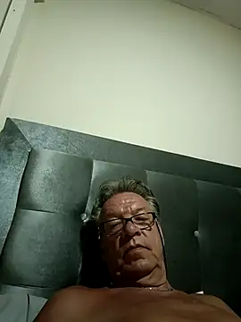 Unique_X_perience Live XXX Chat