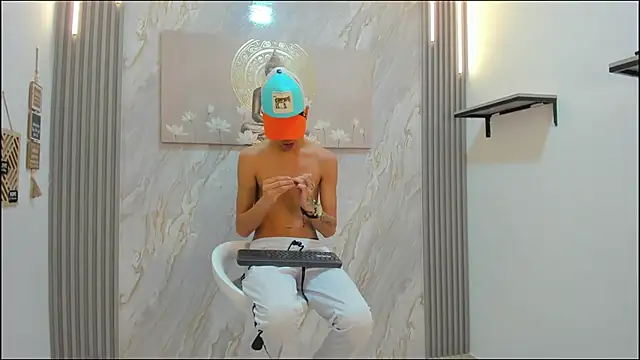 Chat XXX ao vivo de HEART_OF_MILAMBER