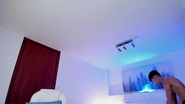 Онлайн чат XXX KamiSuarez