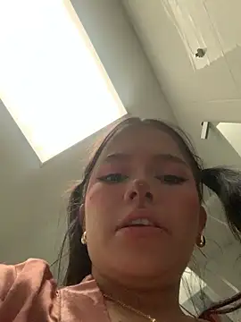 violettabond's Live XXX Chat