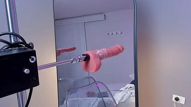 Amy_whitteeのライブXXXチャット