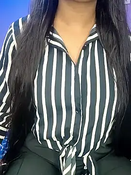 Sania70's Live XXX Chat