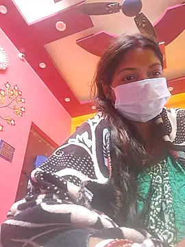 Romance_Aliya Chat XXX in diretta