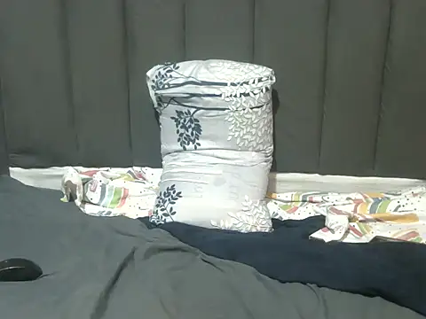 SexyChubbyBabeX's Live XXX Chat