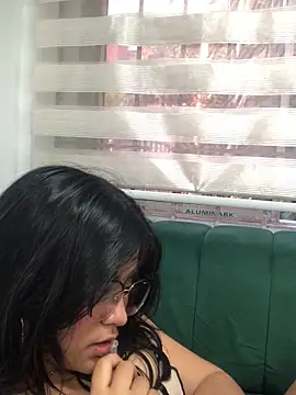 Nara_Bloom's Live XXX Chat