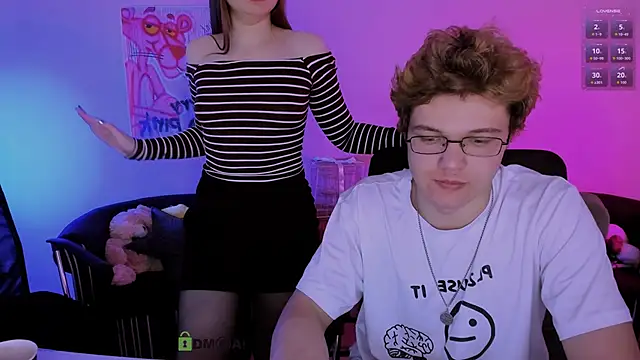 pure_radiance1's Live XXX Chat