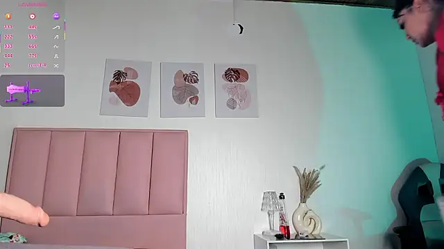 Missslunaa: απευθείας συνομιλία ΧΧΧ