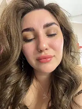 Chatroom XXX en direct de KiraBarlows