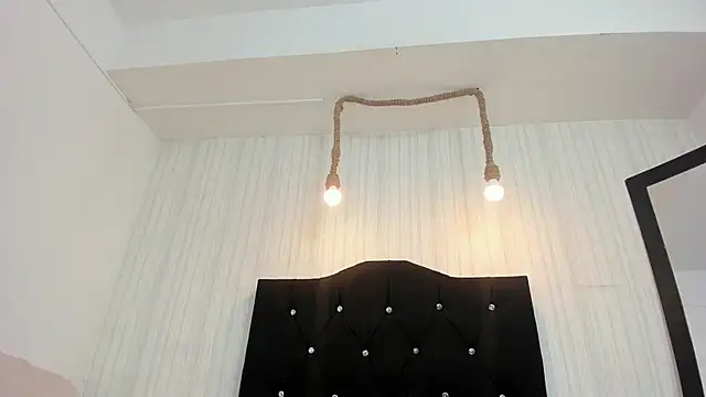 nicky_angel1 现场XXX聊天