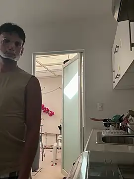 Gipsyboysteve 现场XXX聊天