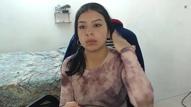 عرض كام Lya_Hall_