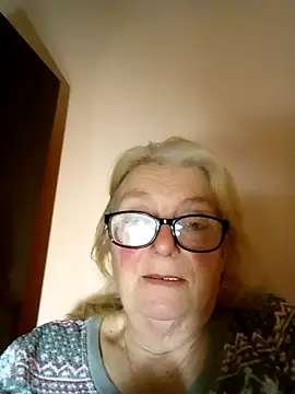 AmyLove353 Live XXX-chat