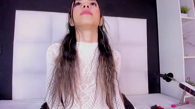 Scarlett_Sk Chat XXX live