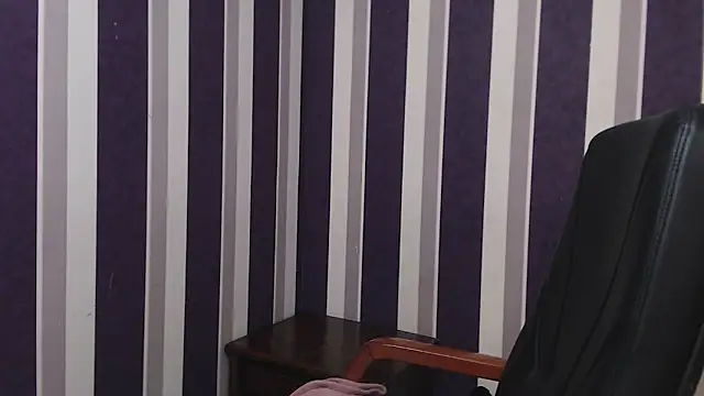 Adallin's Live XXX Chat