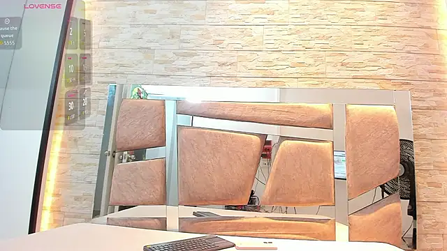 kitty_morii 即時 XXX 聊天