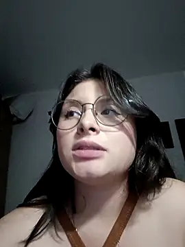 yessica_gomez01's Live XXX Chat