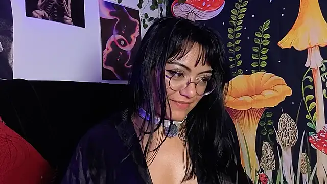 victoriia_thompson's Webcam Show