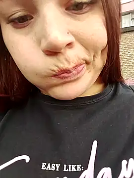 Chat +18 de Crystaa12 ao vivo